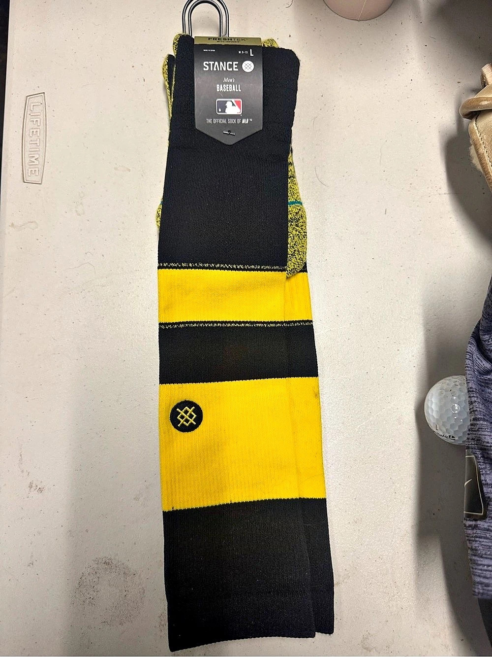 STANCE Men's PITTSBURGH PIRATES 2023 MLB TEAM ISSUED SOCKS